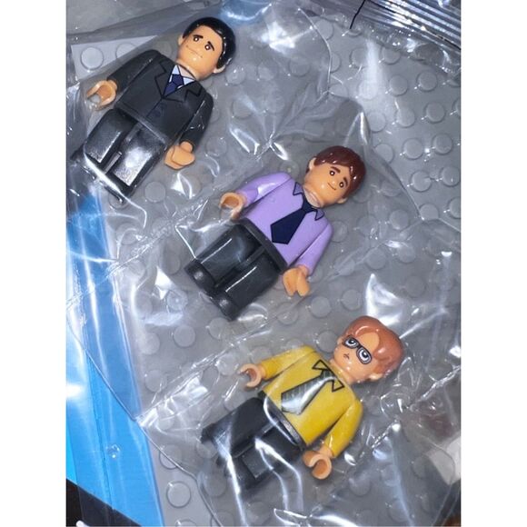 NEW The Office Dunder Mifflin Scranton Branch Construction Updated Characters - Picture 3 of 7